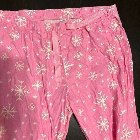 Old navy pink snow flake pj pants - Picture 2 of 3